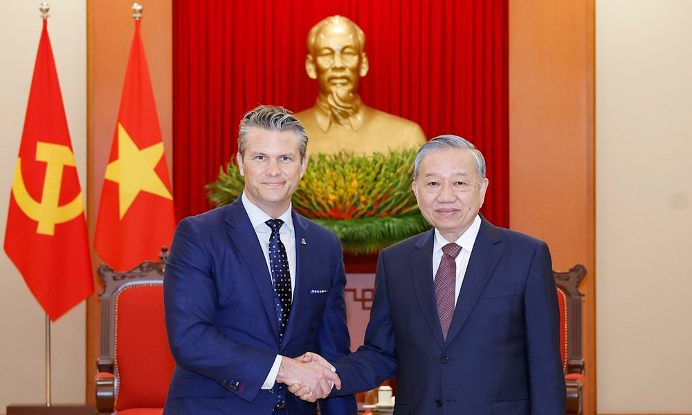 Tổng Bí thư Tô Lâm tiếp Bộ trưởng Bộ Chiến tranh Hoa Kỳ Pete Hegseth.