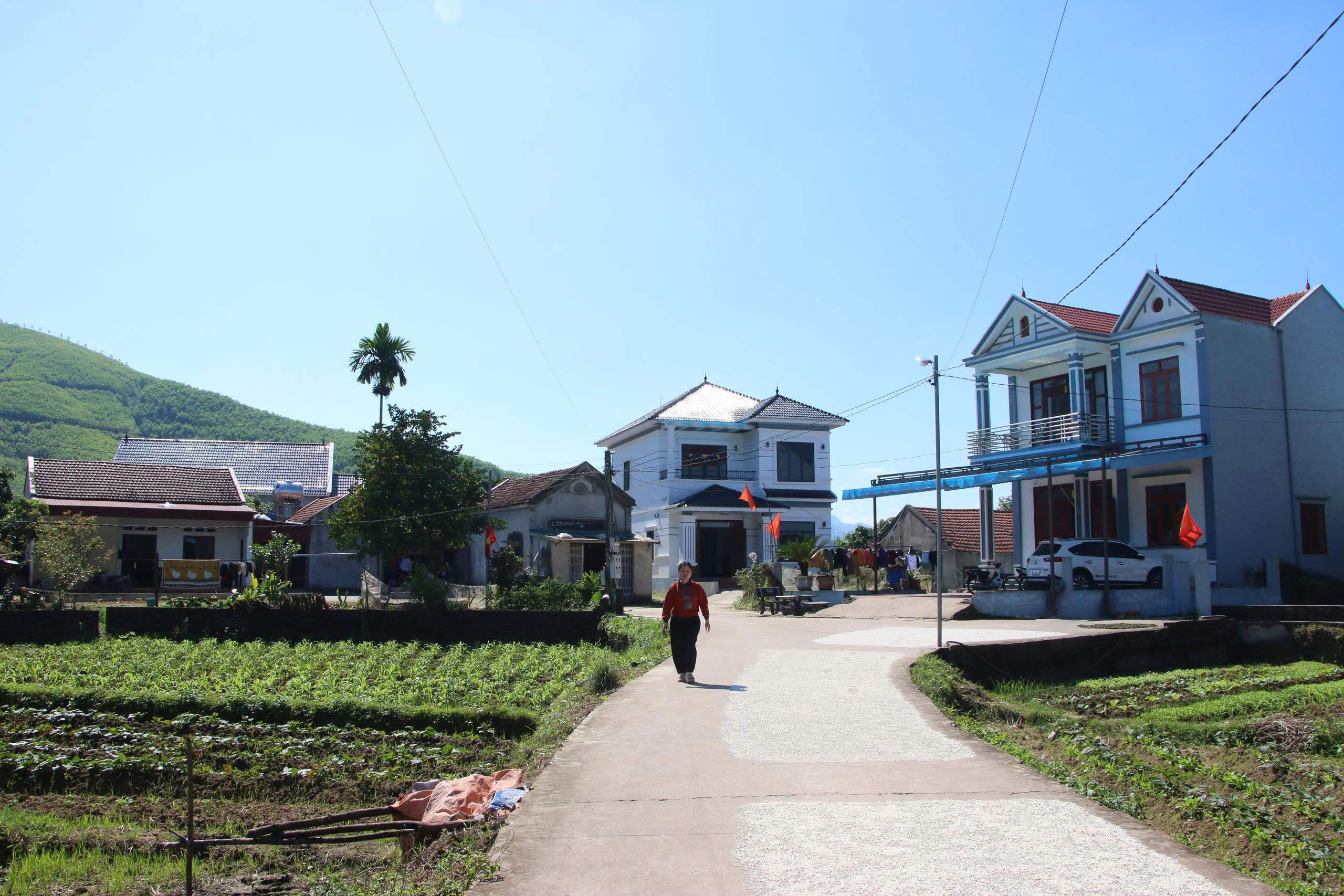 Nhờ đẩy mạnh xuất khẩu lao động, diện mạo nông thôn mới ở Dương Hưu ngày càng khang trang.